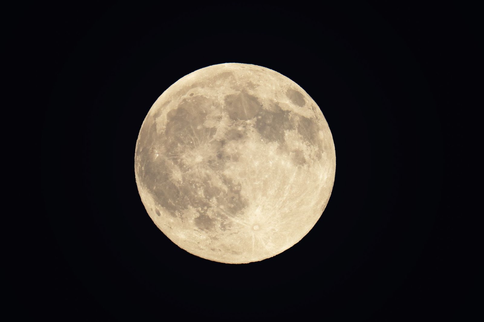 Harvest Moon Timing: जानिए लंदन, टोक्यो और न्यूयॉर्क में कब दिखेगा फुल मून
