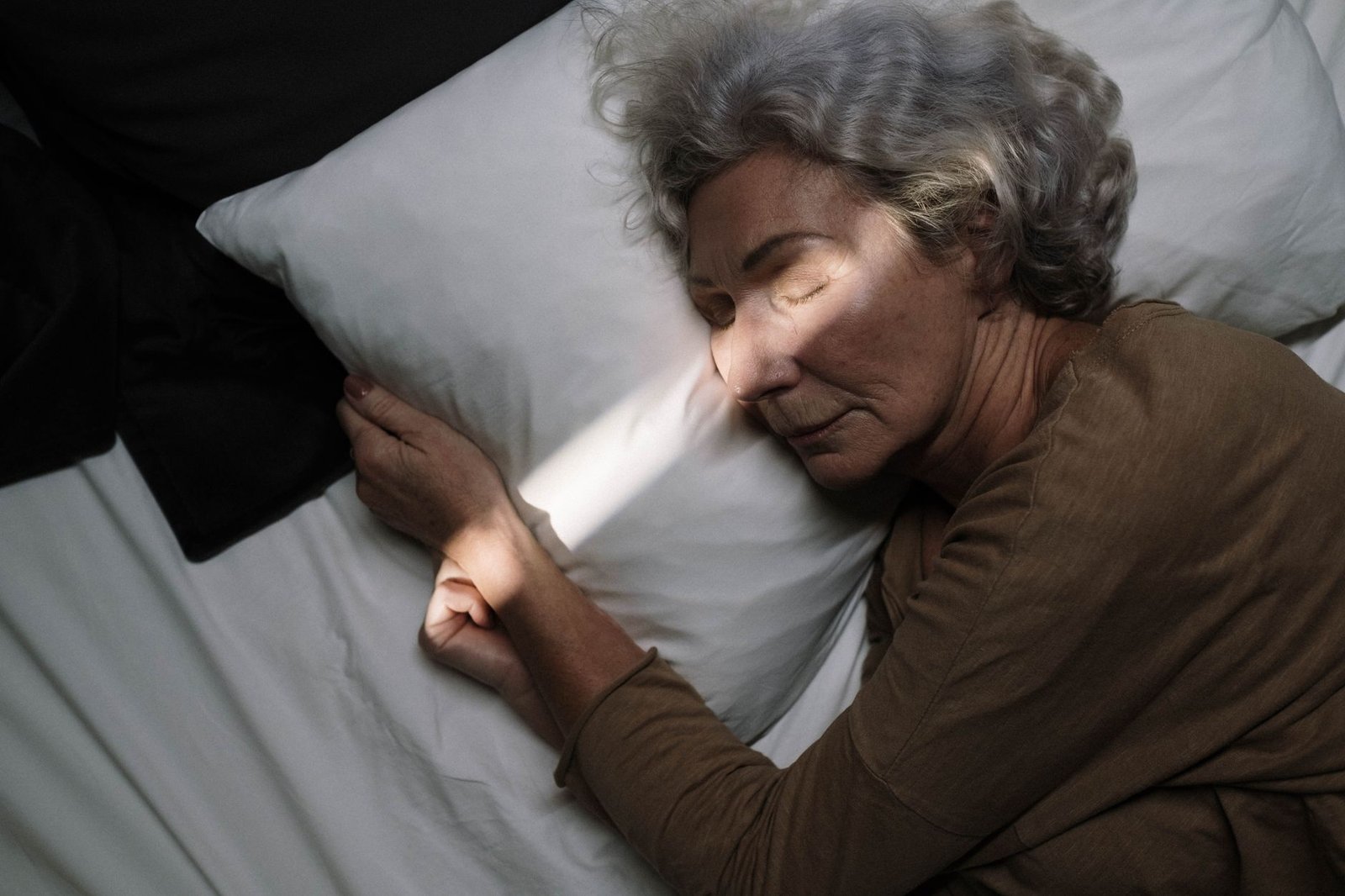 REM sleep benefits: New study links REM sleep to lower risk of 83 diseases